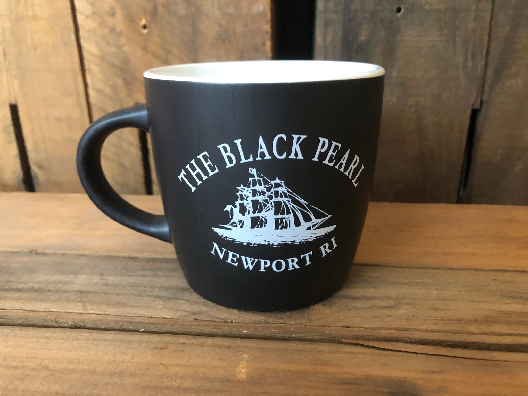 Black Pearl Mug  Newport Original